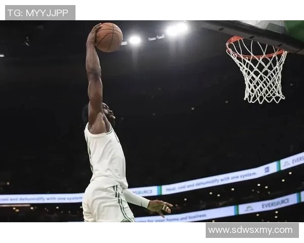 韦德与基德的巅峰对决：篮球传奇的荣耀与传承之路