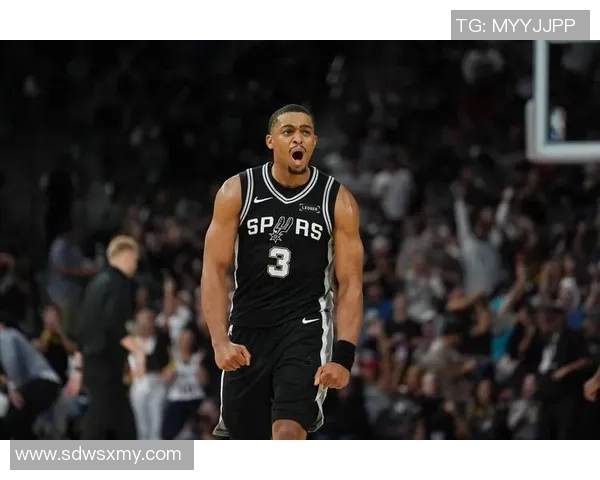 马刺主教练盛赞中国男篮表现，认为有望在国际赛场上取得佳绩