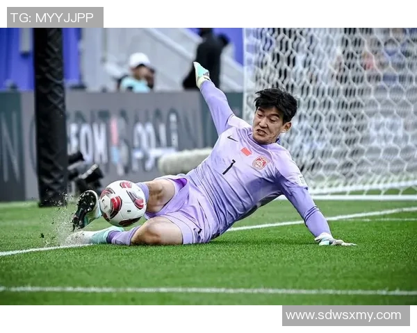 黎巴嫩足球对抗中国队的精彩较量与战术分析